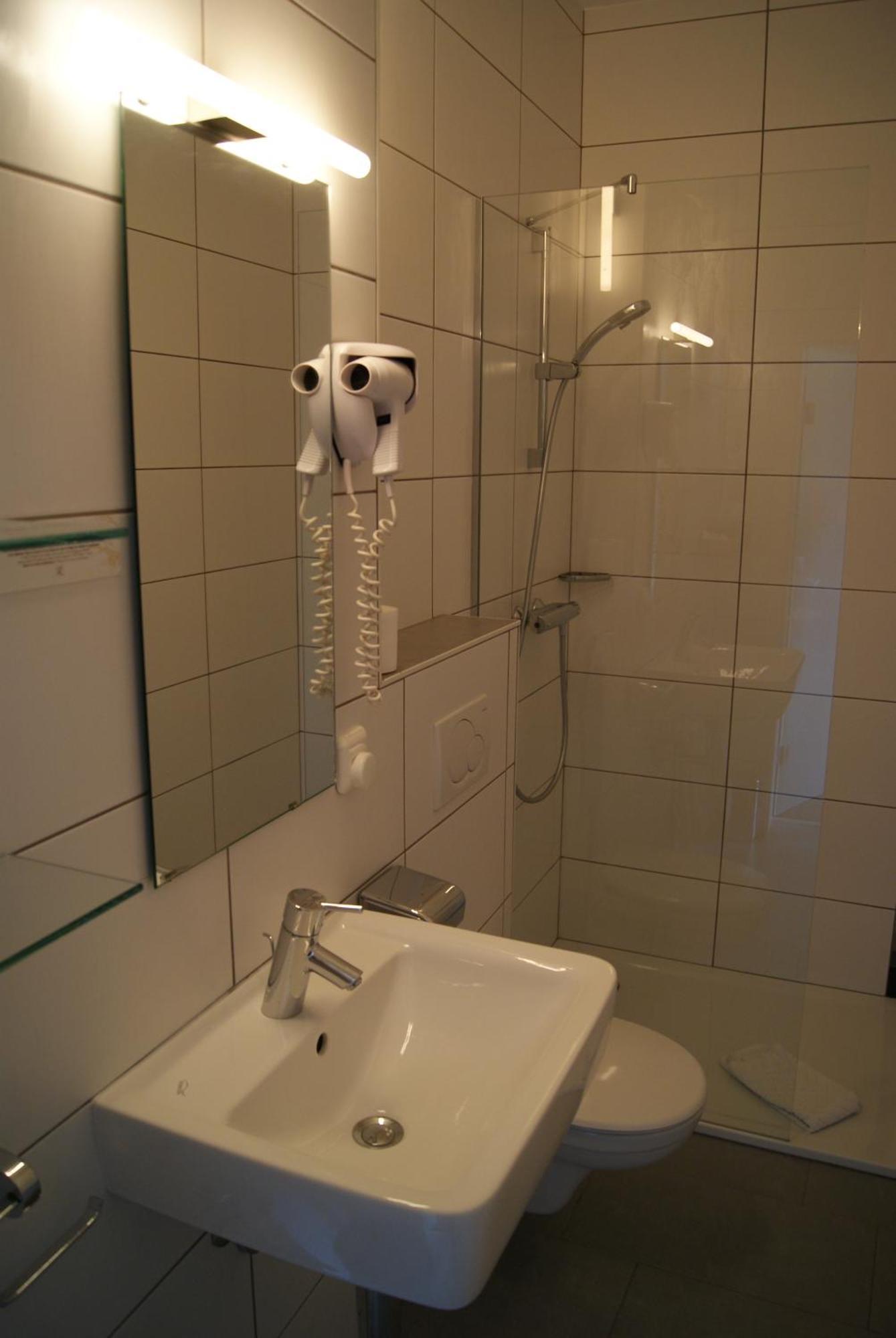 Hotel Logis Acacia Esch-sur-Alzette