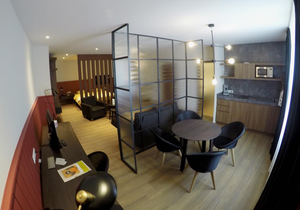 Hotel Logis Acacia